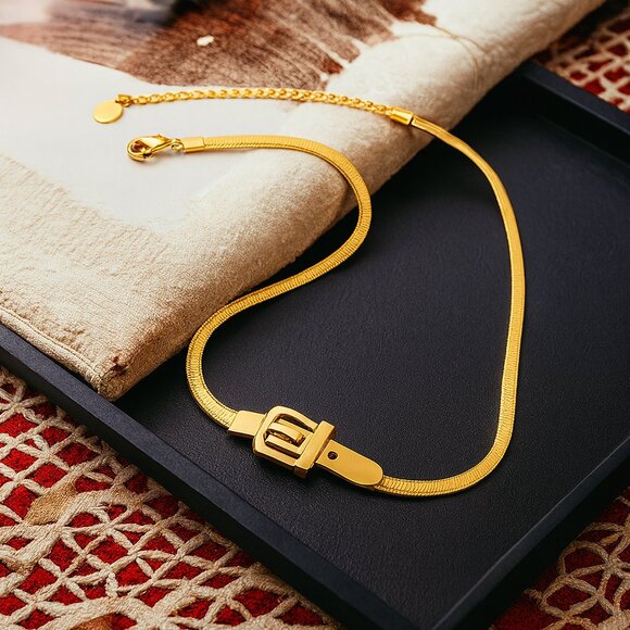 🆕️Buckle Choker Trendy Statement Necklace 18K Gold Plated Stainless Steel - Picture 3 of 8